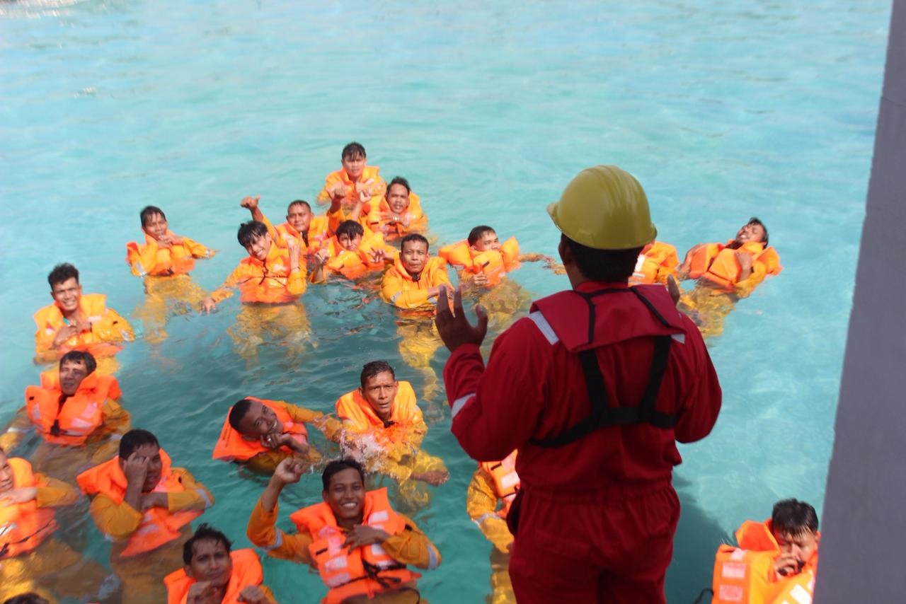 Praktik Keselamatan Laut